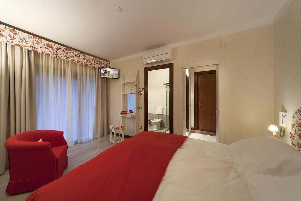 Il Cantelino Padova Bilik gambar